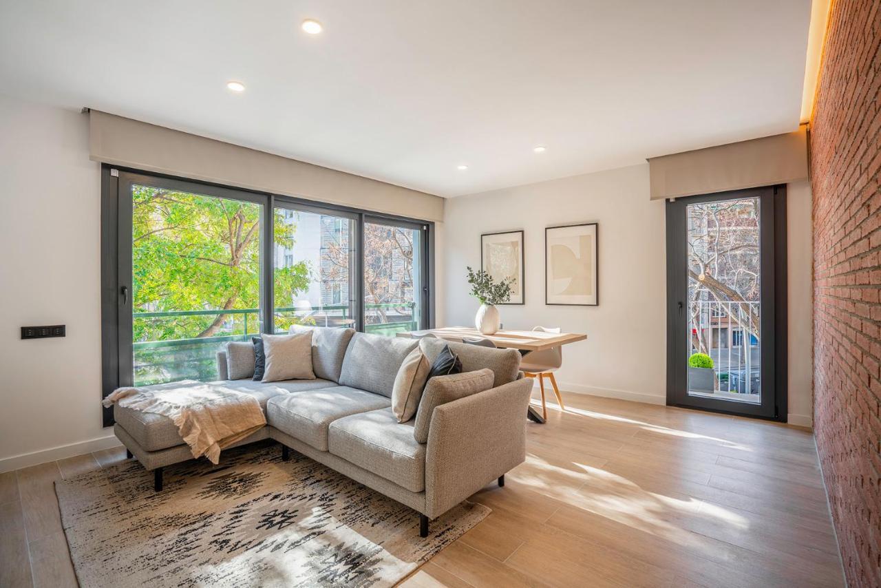 Apartsnoubcn Equador Les Corts Barcelona Eksteriør billede