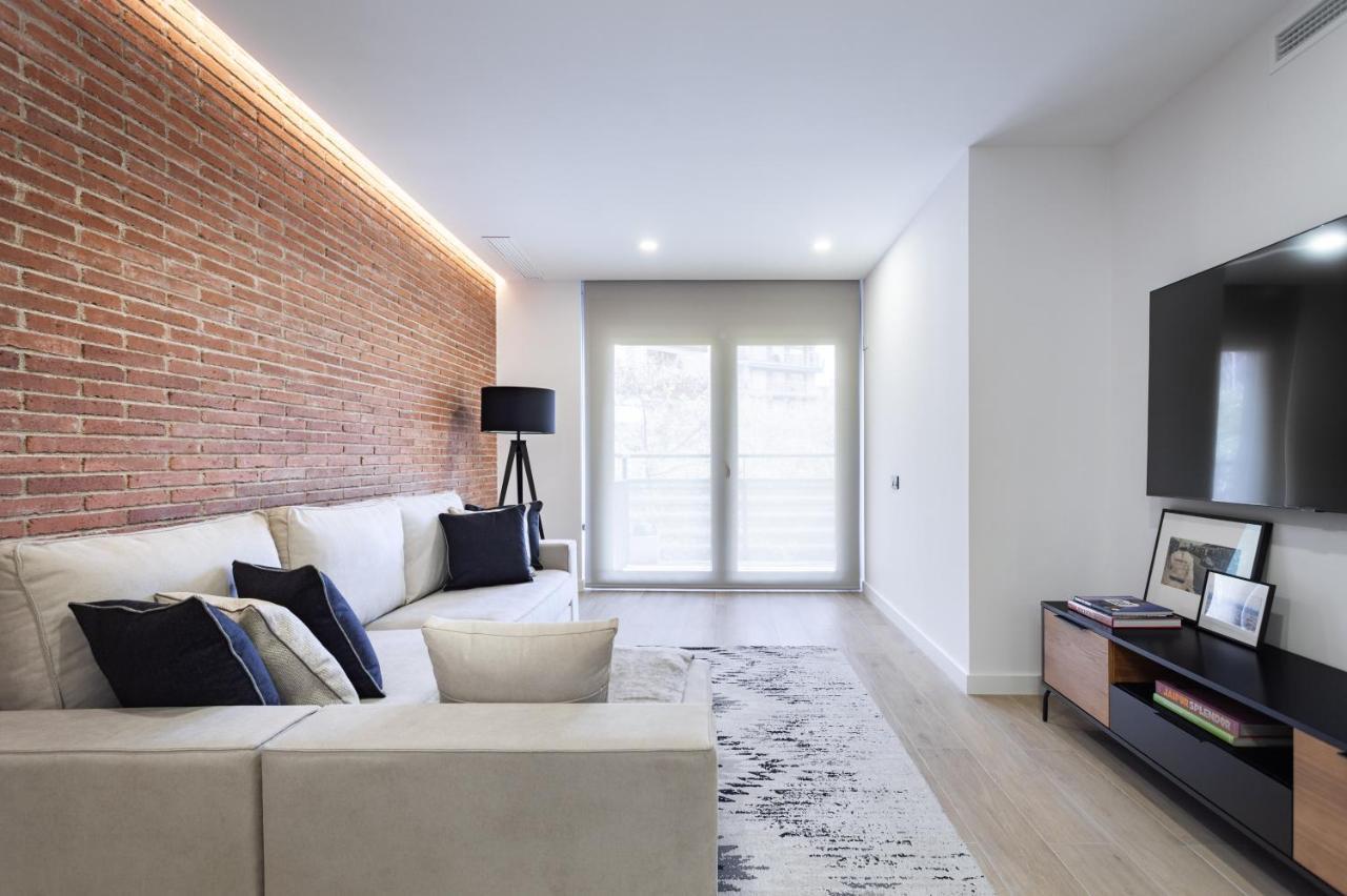 Apartsnoubcn Equador Les Corts Barcelona Eksteriør billede