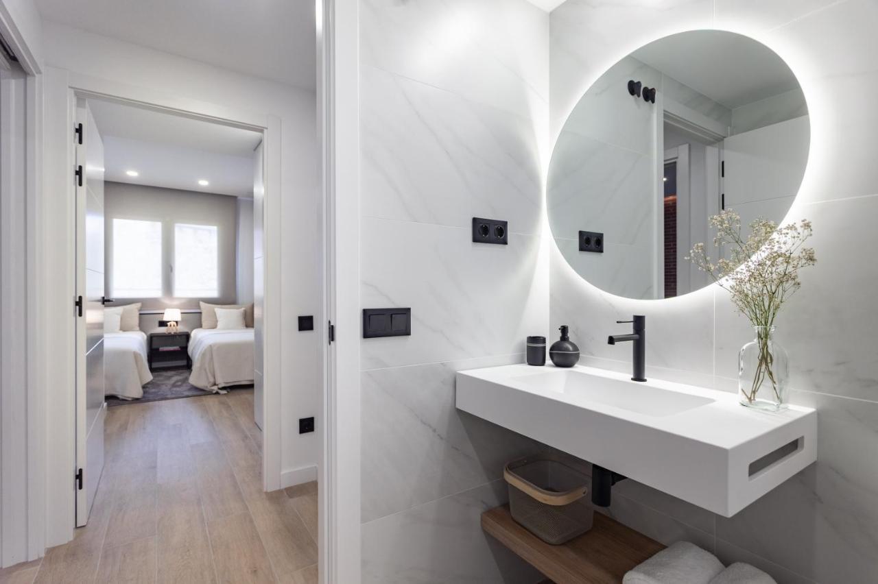 Apartsnoubcn Equador Les Corts Barcelona Eksteriør billede