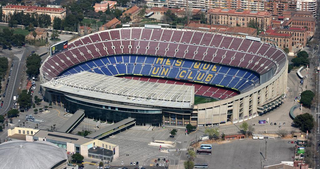 Apartsnoubcn Equador Les Corts Barcelona Eksteriør billede
